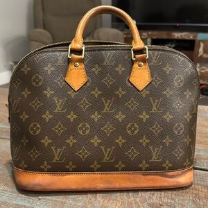 Louis Vuitton Monogram Alma